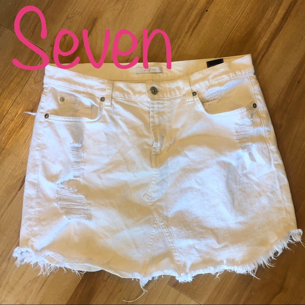 SEVEN FOR ALL MANKIND White Denim Mini Skirt